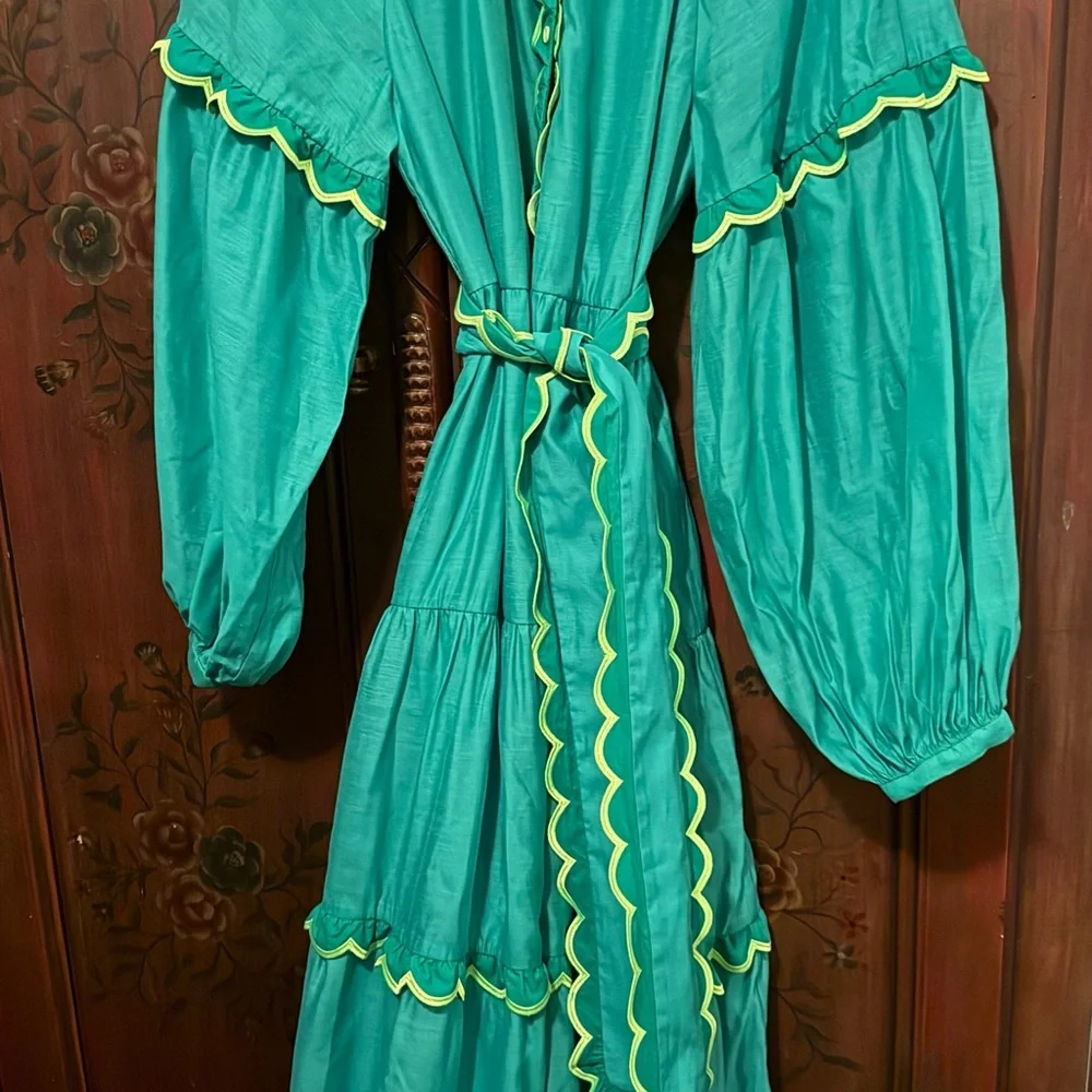CeliaB Flame Vibrant Green Midi Dress - Picture 5 of 7